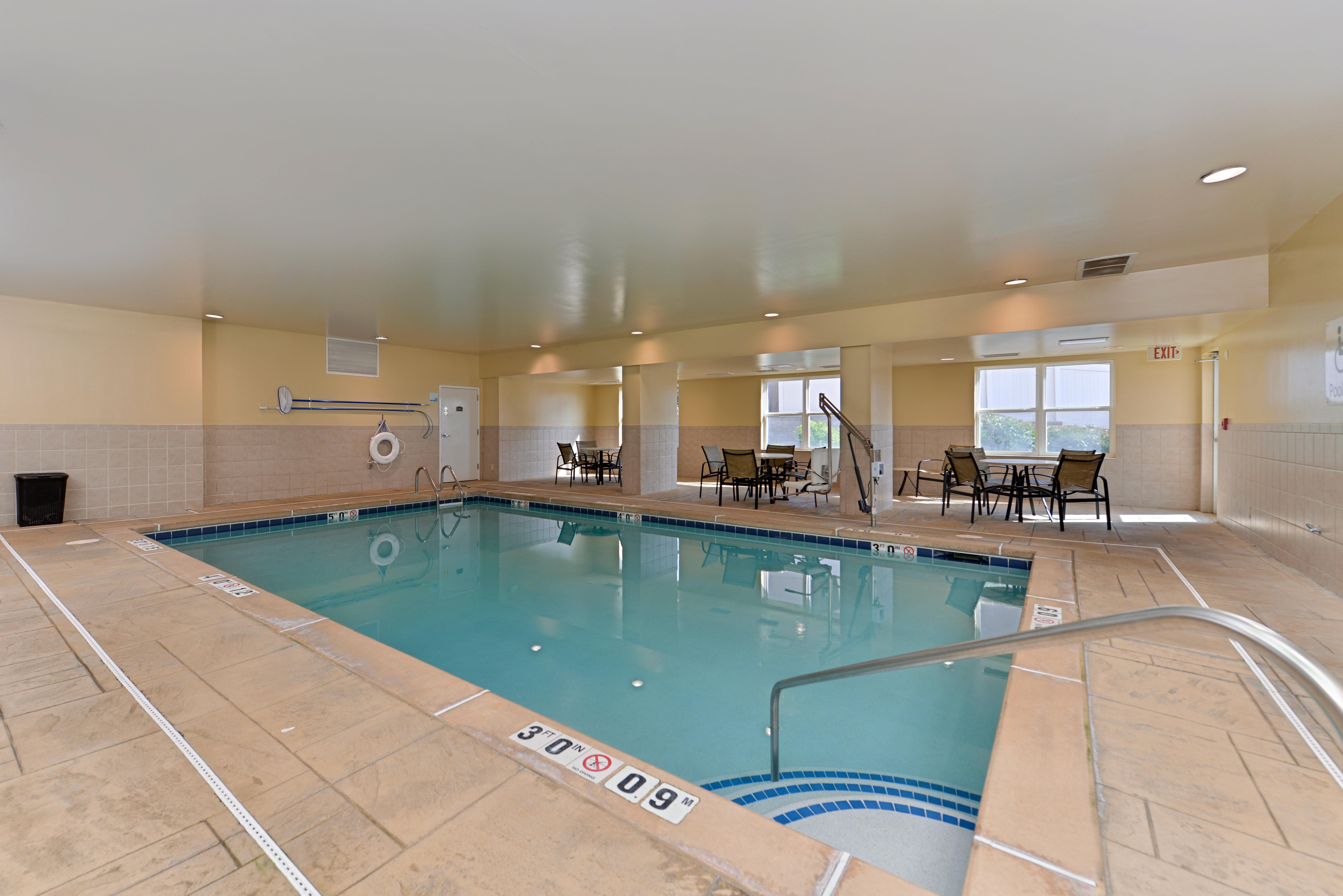 Holiday Inn Express Hotel & Suites St. Louis West-O'Fallon By Ihg Exterior photo