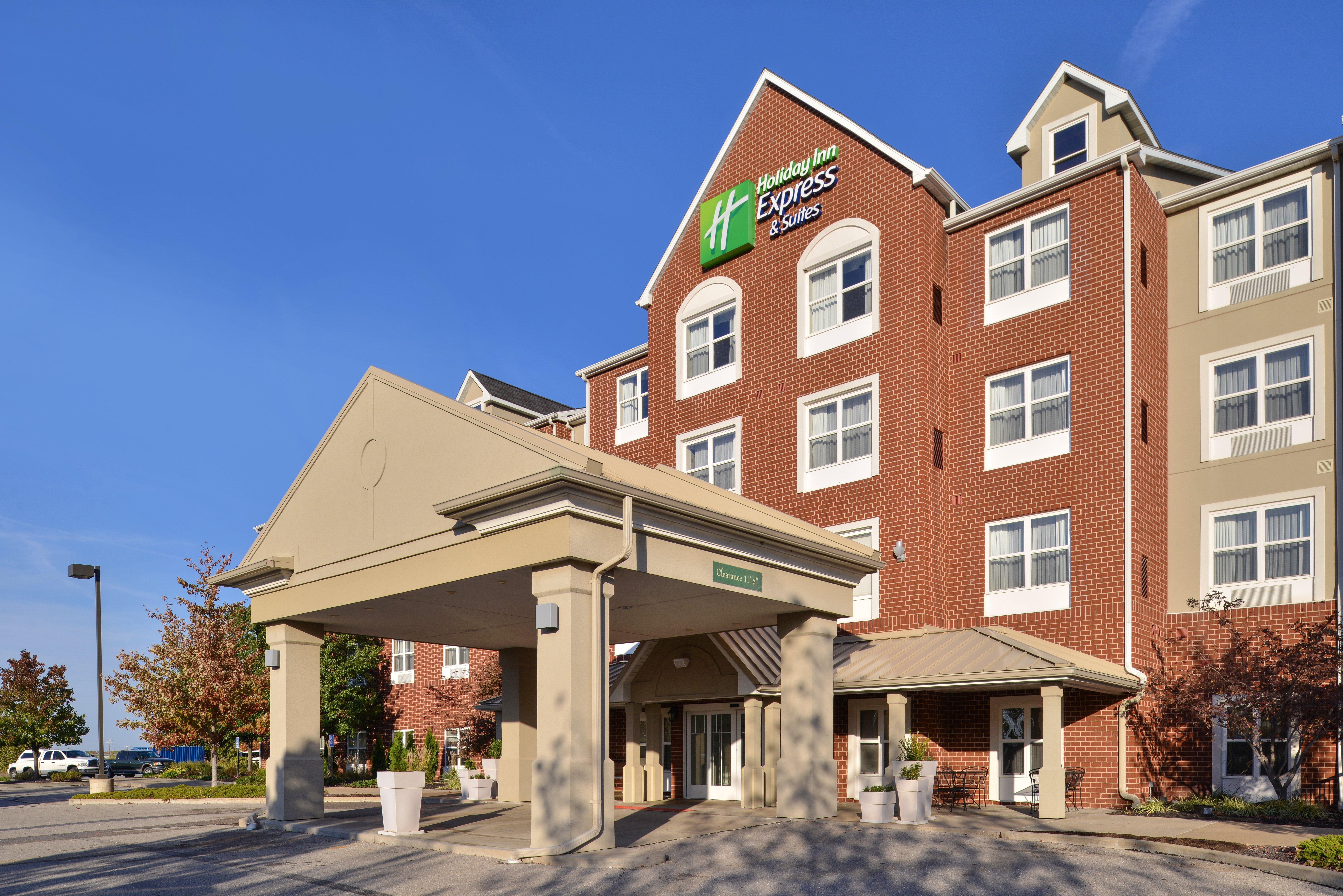 Holiday Inn Express Hotel & Suites St. Louis West-O'Fallon By Ihg Exterior photo